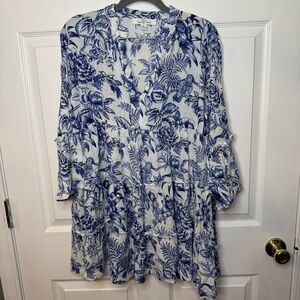 Turks and Caicos Blue Floral Swim Coverup with Gold Metallic Detail Size Medium
